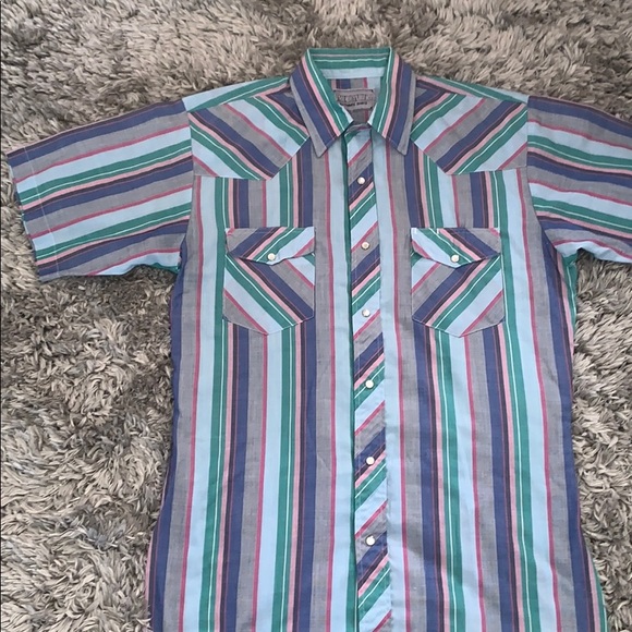 American Hero men’s button up - Picture 2 of 7